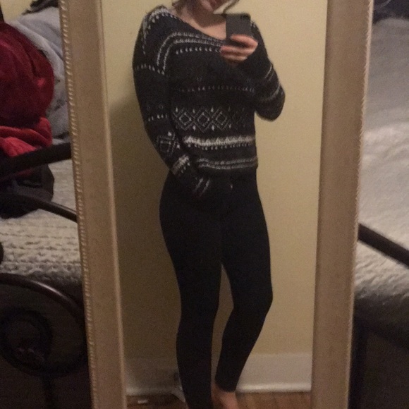 Soft & Warm Sweater - Picture 4 of 4